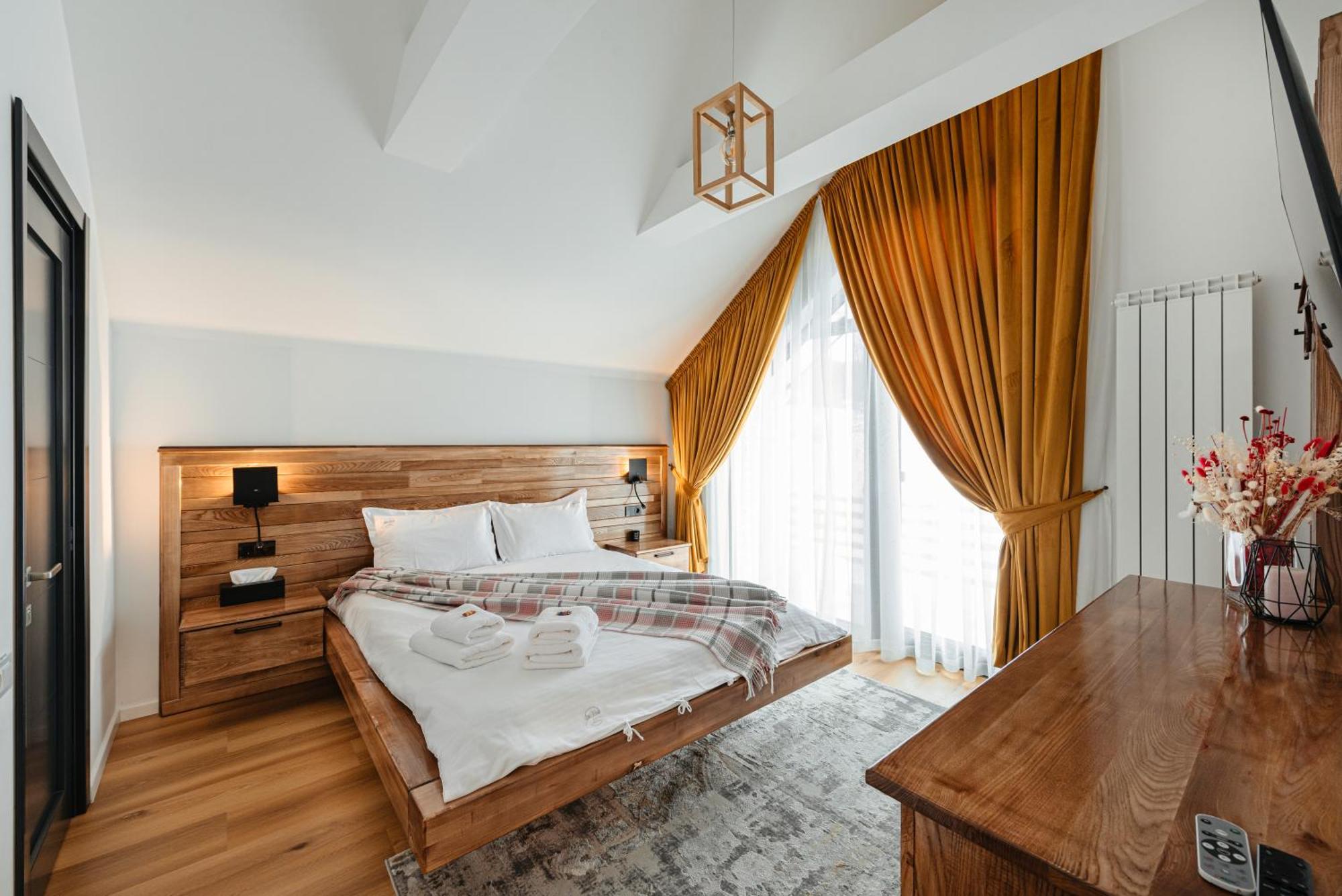 Elviu Guesthouse Lacu Rosu Luaran gambar